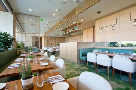 The Ritz-Carlton Residences, Waikiki Beach - 17