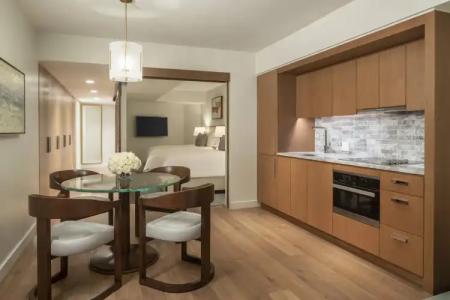 The Ritz-Carlton Residences, Waikiki Beach - 68