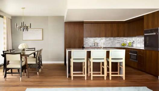 The Ritz-Carlton Residences, Waikiki Beach - 32