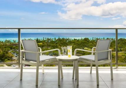 The Ritz-Carlton Residences, Waikiki Beach - 7