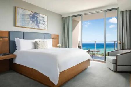 The Ritz-Carlton Residences, Waikiki Beach - 80