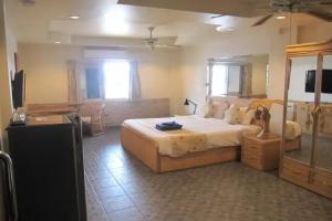Borussia Park Guesthouse & Restaurant, Pattaya