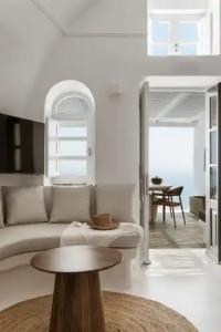 Aqua Luxury Suites Santorini - 138