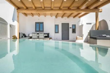 Aqua Luxury Suites Santorini - 228