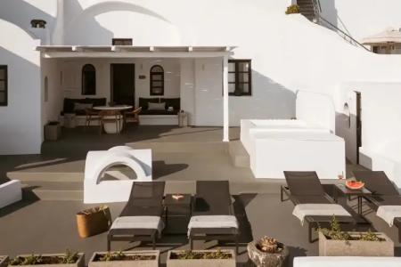 Aqua Luxury Suites Santorini - 141