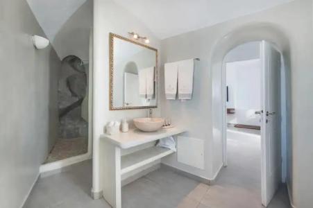Aqua Luxury Suites Santorini - 271