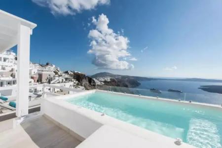 Aqua Luxury Suites Santorini - 165