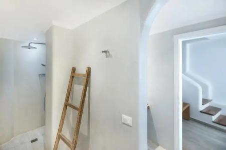 Aqua Luxury Suites Santorini - 13