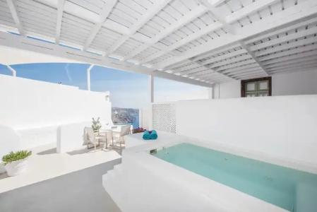 Aqua Luxury Suites Santorini - 129