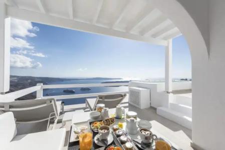 Aqua Luxury Suites Santorini - 9