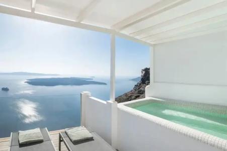 Aqua Luxury Suites Santorini - 197