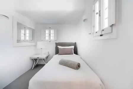 Aqua Luxury Suites Santorini - 311