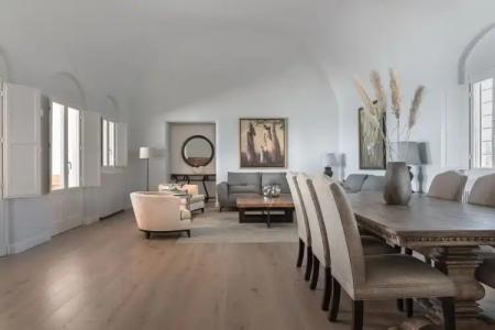 Aqua Luxury Suites Santorini - 328