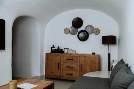 Aqua Luxury Suites Santorini - 177