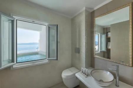 Aqua Luxury Suites Santorini - 193