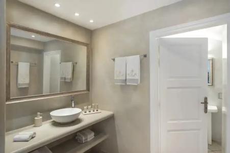 Aqua Luxury Suites Santorini - 224