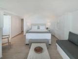 Executive Suite with Panoramic Caldera and Volcano Sea View