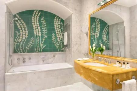 Sina Villa Medici, Autograph Collection - 15