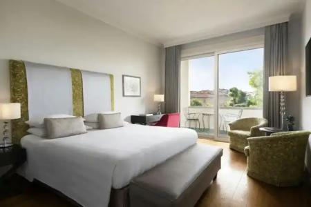 Sina Villa Medici, Autograph Collection - 10