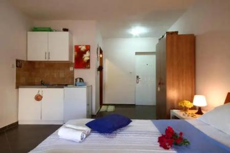 Lighthouse Apartments - 66