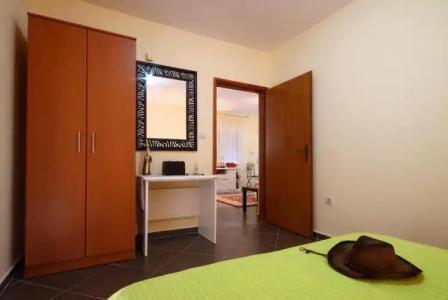 Lighthouse Apartments - 37