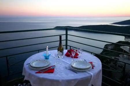 Lighthouse Apartments - 38