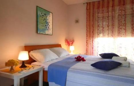 Lighthouse Apartments - 76