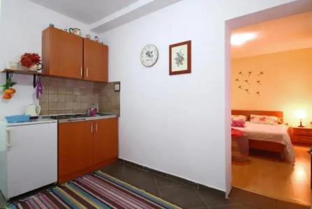 Lighthouse Apartments - 36