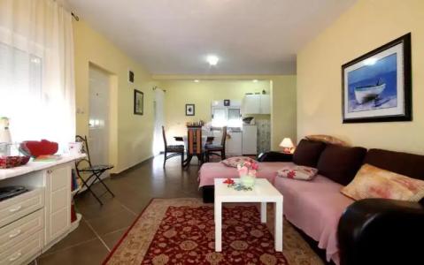 Lighthouse Apartments - 62