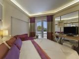 Standard Double room with side sea view