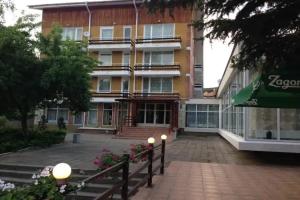 Hotel Sveti Teodor Tiron, Starozagorski Bani