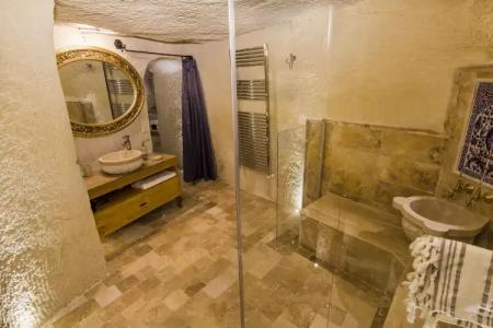 Azure Cave Suites - 8