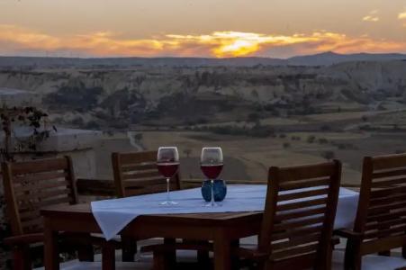 Azure Cave Suites - 25