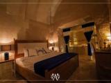 Exclusive Double Cave Suite