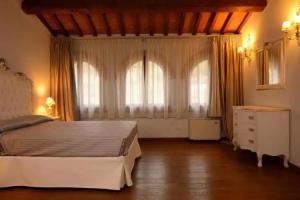 Villa Fontanicchio, Tuoro sul Trasimeno