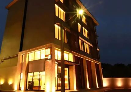 The Bangkok Major Suite - 12