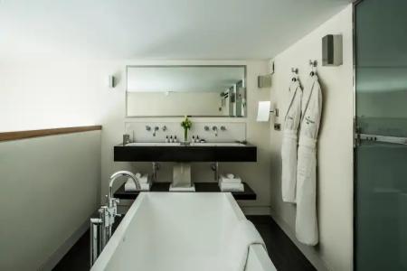 Marignan Champs-Elysées - 24