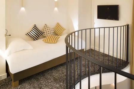 Marignan Champs-Elysées - 16