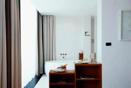La Flora Resort Patong - SHA Extra Plus - 45