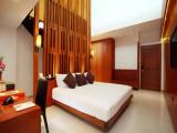 With Loft Pool Villa