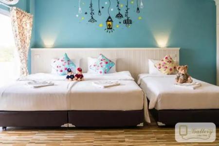 Gallery Lake View - 131