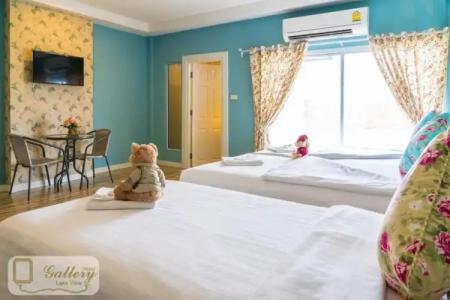 Gallery Lake View - 132