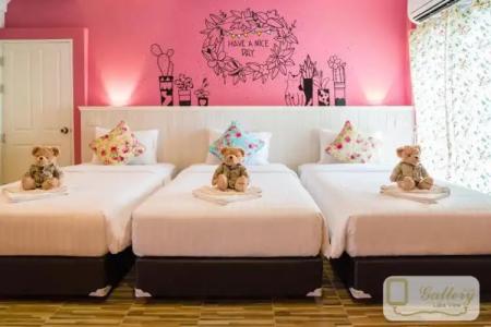 Gallery Lake View - 136