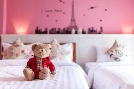 Gallery Lake View - 125