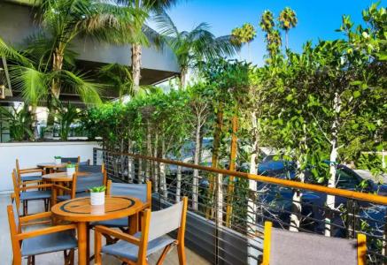 Mr C Beverly Hills - 29