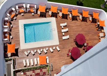 Mr C Beverly Hills - 15