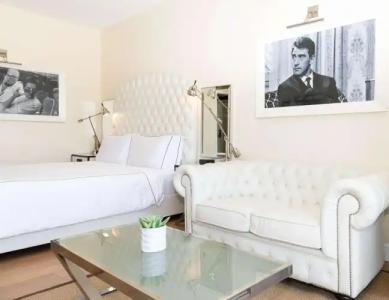 Mr C Beverly Hills - 23