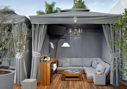 Mr C Beverly Hills - 6