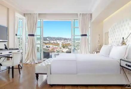 Mr C Beverly Hills - 69