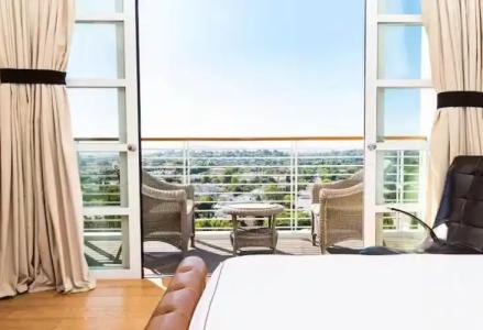 Mr C Beverly Hills - 54